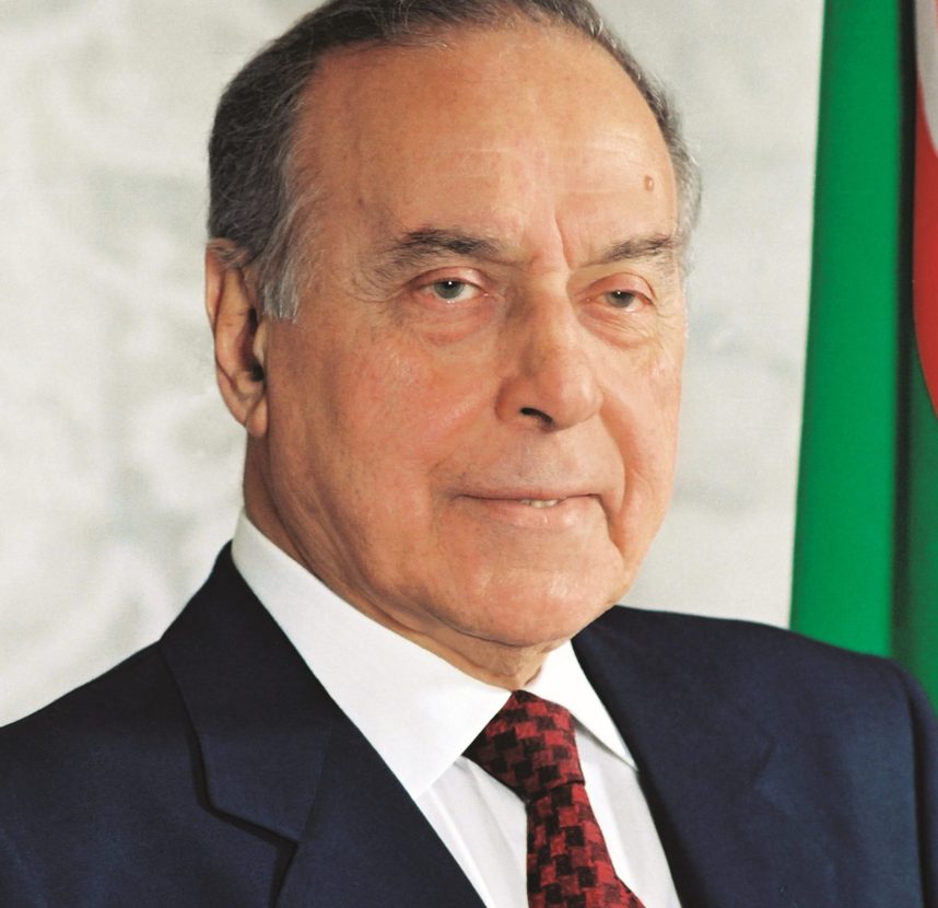 Heydar_Aliyev_(crop) Heydar_Aliyev_(crop)
